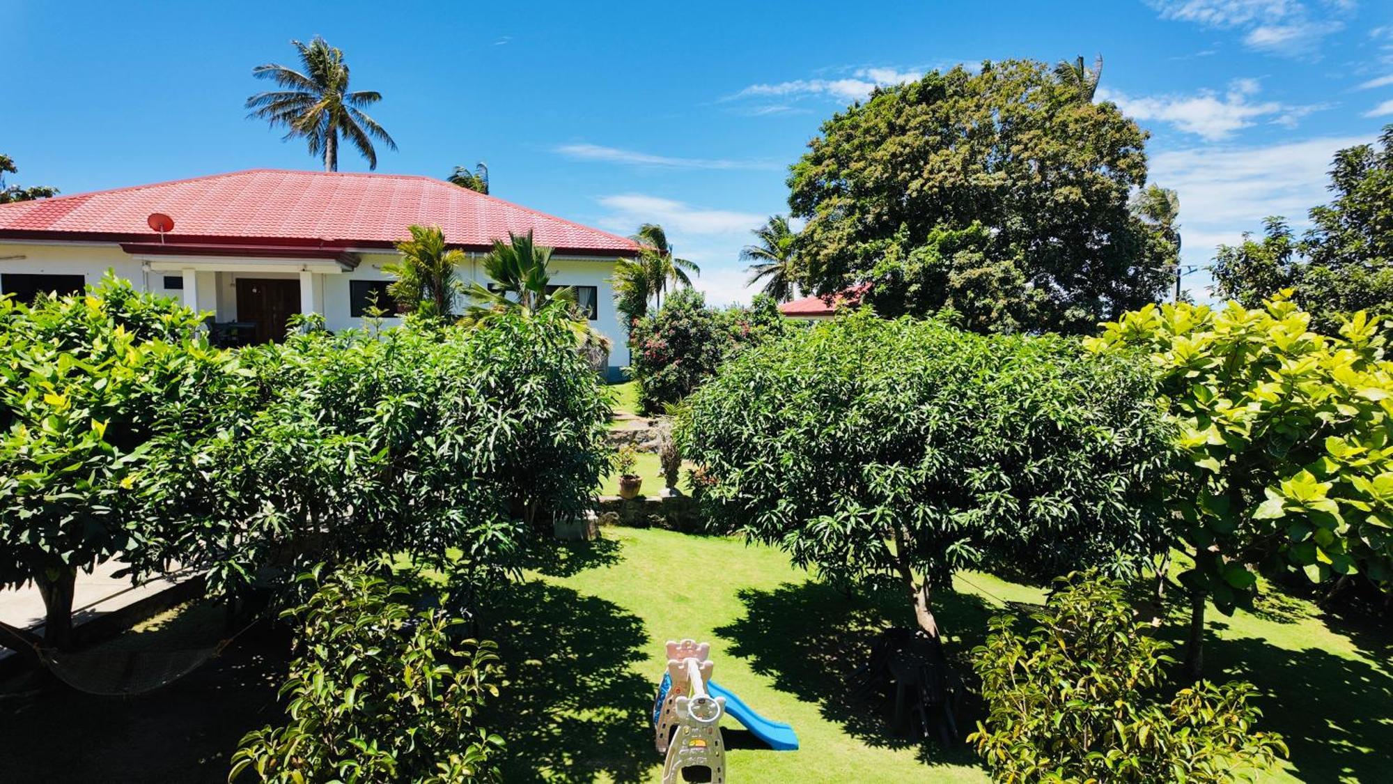 Tongatok Cliff Resort Mambajao Exterior foto